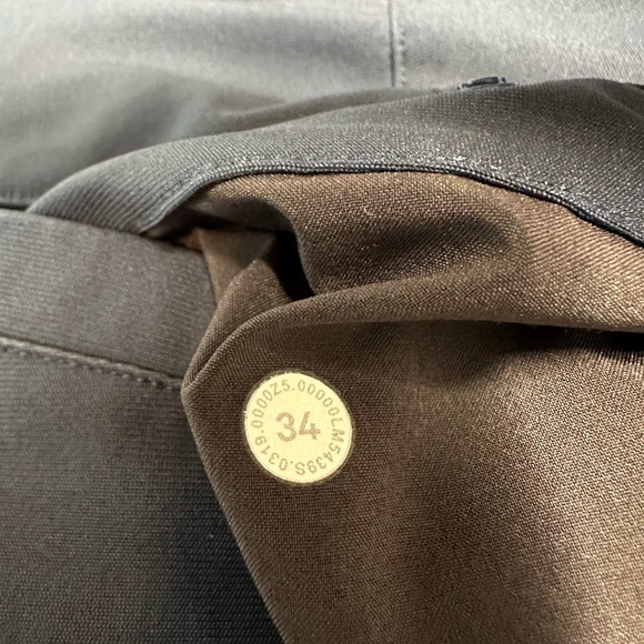 Lululemon Men's Commission Pant Slim True Navy Sz 34 - Picture 11 of 12